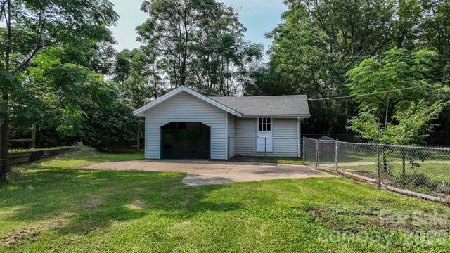 24747 Millingport Road, Locust, NC 28097