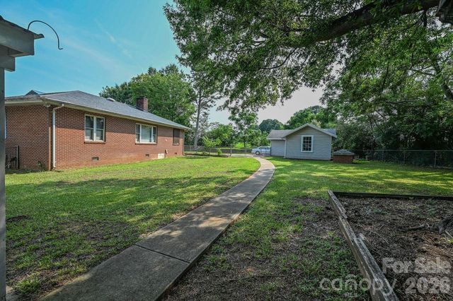 24747 Millingport Road, Locust, NC 28097