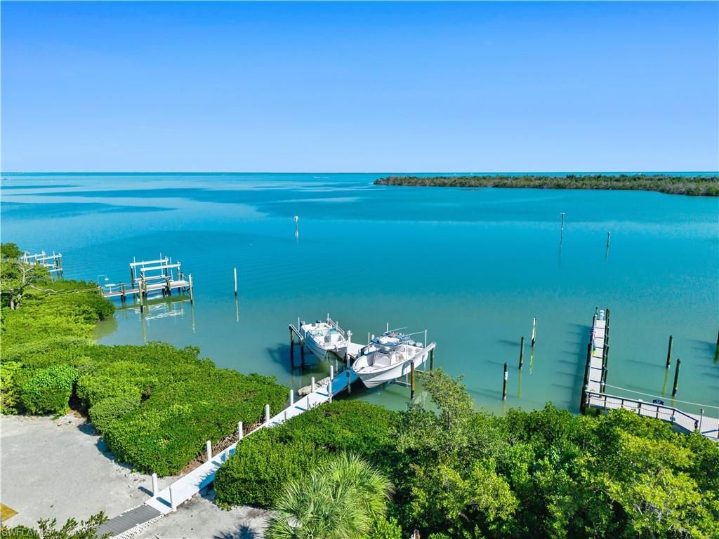 15899 Captiva DR, CAPTIVA, FL 33924 — photo 2