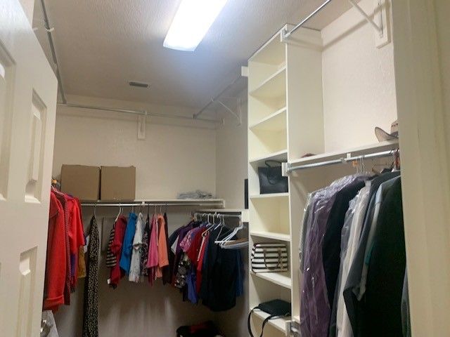 1027 Creek Bend, Carrollton, TX 75007