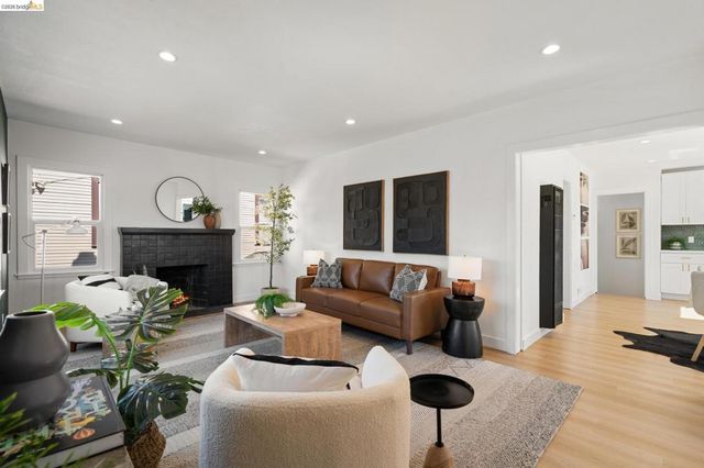 2100 69Th Ave, Oakland, CA 94621