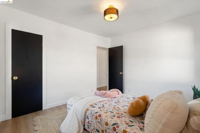 2100 69Th Ave, Oakland, CA 94621