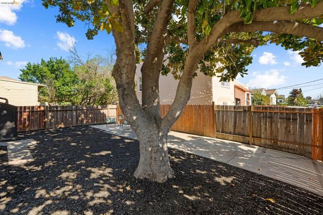 2100 69Th Ave, Oakland, CA 94621