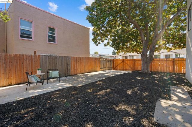 2100 69Th Ave, Oakland, CA 94621