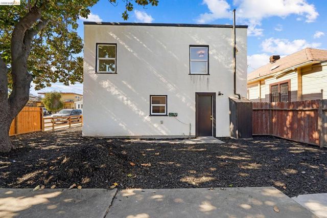 2100 69Th Ave, Oakland, CA 94621