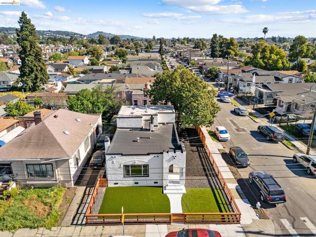 2100 69Th Ave, Oakland, CA 94621