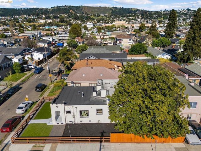 2100 69Th Ave, Oakland, CA 94621