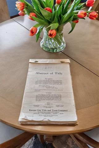 243 E 72nd Terrace, Kansas City, MO 64114