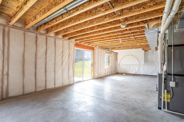 3217 Lakeview Drive SE, Altoona, IA 50009