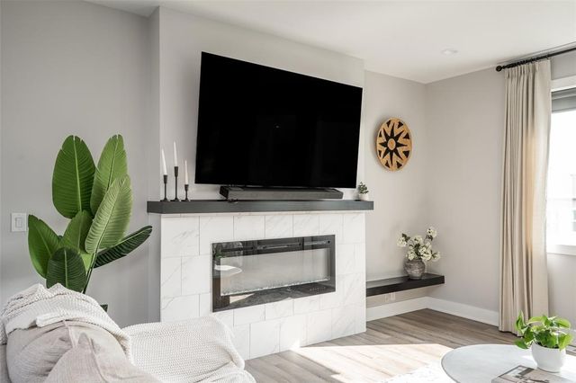 3217 Lakeview Drive SE, Altoona, IA 50009