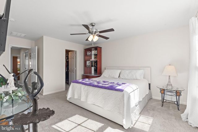 7870 CRESCENT PARK DR, Gainesville, VA 20155