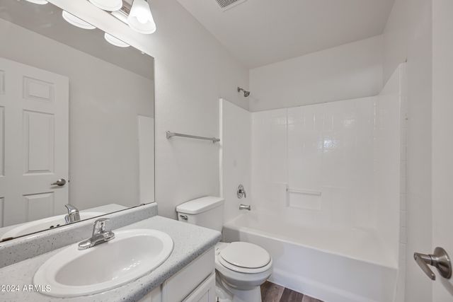 5010 N 22nd Avenue Apt 109, Phoenix, AZ 85015