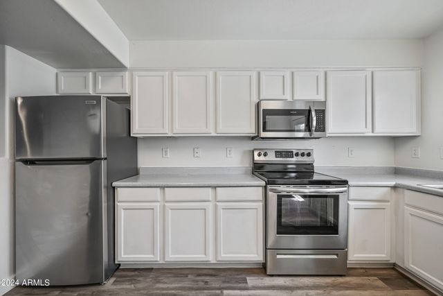 5010 N 22nd Avenue Apt 109, Phoenix, AZ 85015