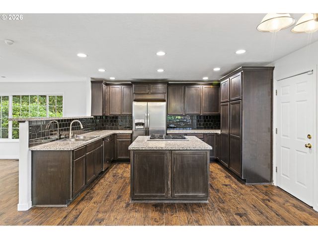 485 Se CENTURION Ave, Gresham, OR 97030