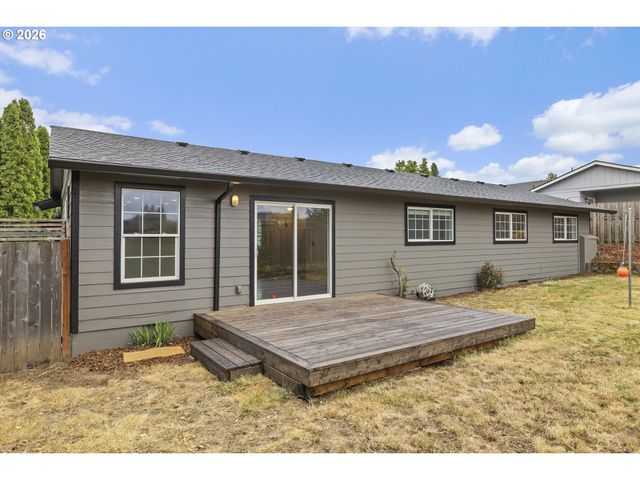 485 Se CENTURION Ave, Gresham, OR 97030