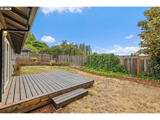 485 Se CENTURION Ave, Gresham, OR 97030