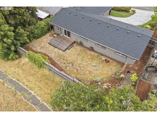 485 Se CENTURION Ave, Gresham, OR 97030