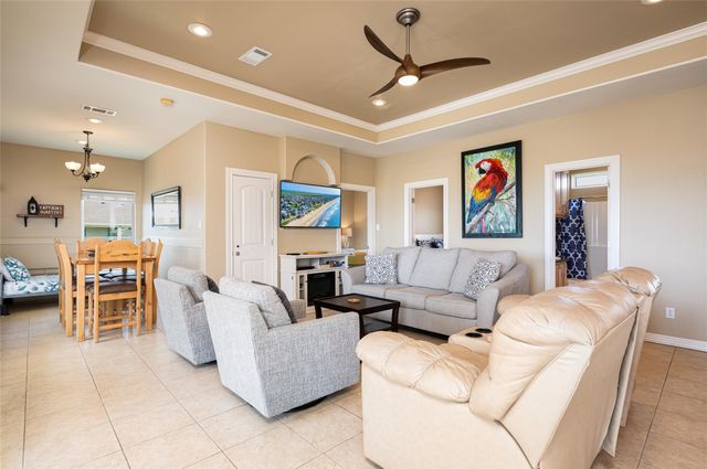 1799 Redfish Lane, Crystal Beach, TX 77650