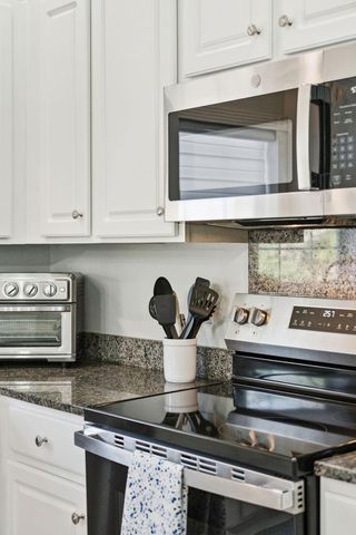 2730 Seastrand Lane, Mount Pleasant, SC 29466