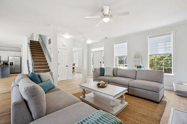 2730 Seastrand Lane, Mount Pleasant, SC 29466