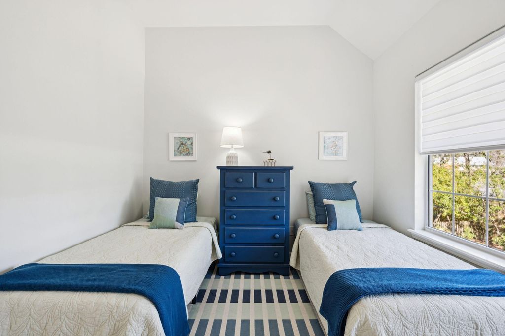 Image 25 of property listing at 2730 Seastrand Lane, Mount Pleasant, SC 29466