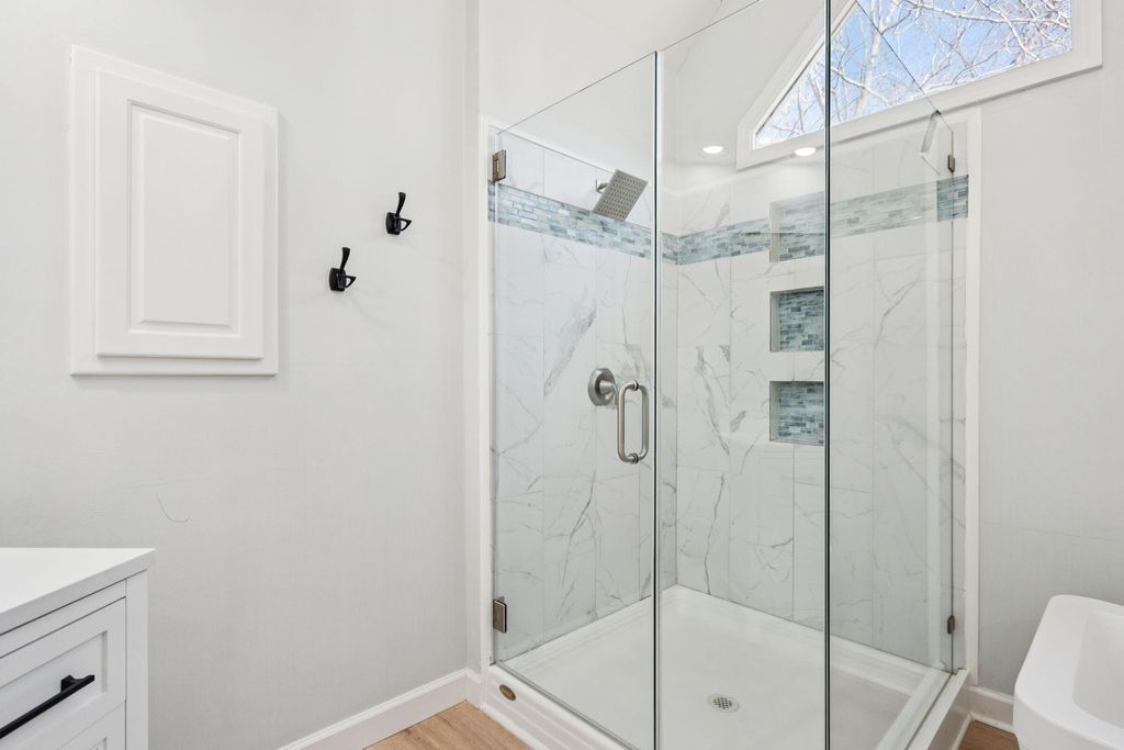 Image 32 of property listing at 2730 Seastrand Lane, Mount Pleasant, SC 29466