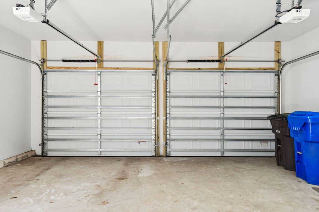 Image 37 of property listing at 2730 Seastrand Lane, Mount Pleasant, SC 29466