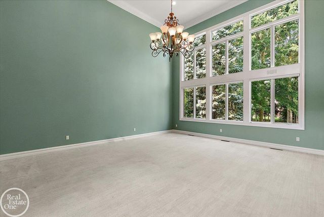 57177 Covington Drive, Washington Twp, MI 48094