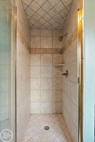 57177 Covington Drive, Washington Twp, MI 48094