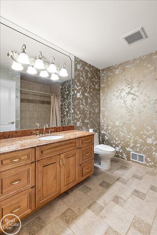 57177 Covington Drive, Washington Twp, MI 48094