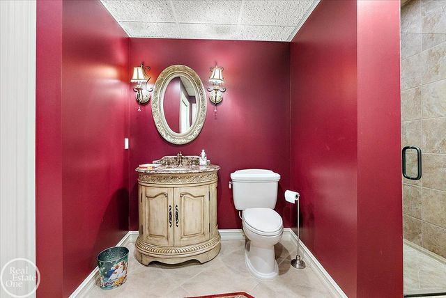 57177 Covington Drive, Washington Twp, MI 48094