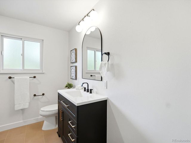 7209 Secrest Court, Arvada, CO 80007