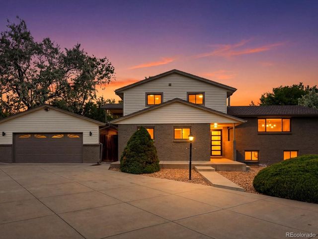7209 Secrest Court, Arvada, CO 80007