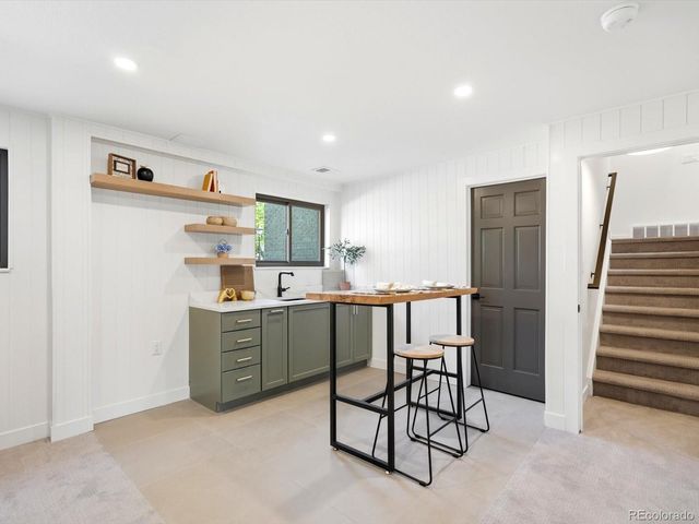 7209 Secrest Court, Arvada, CO 80007