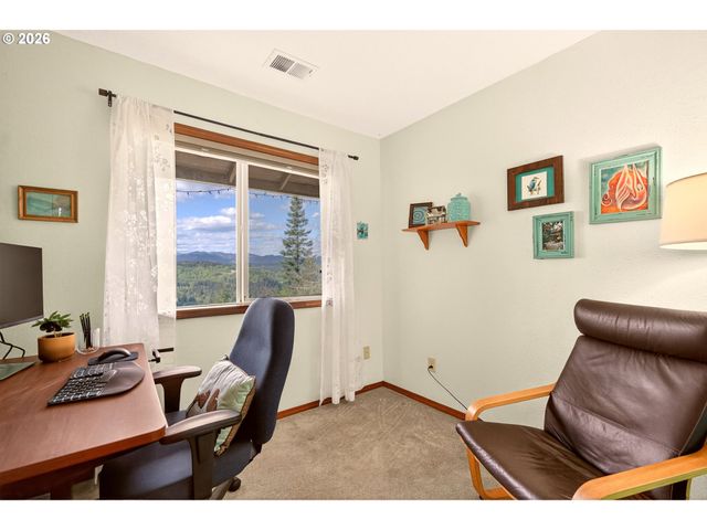 832 Wildlife Dr, Washougal, WA 98671