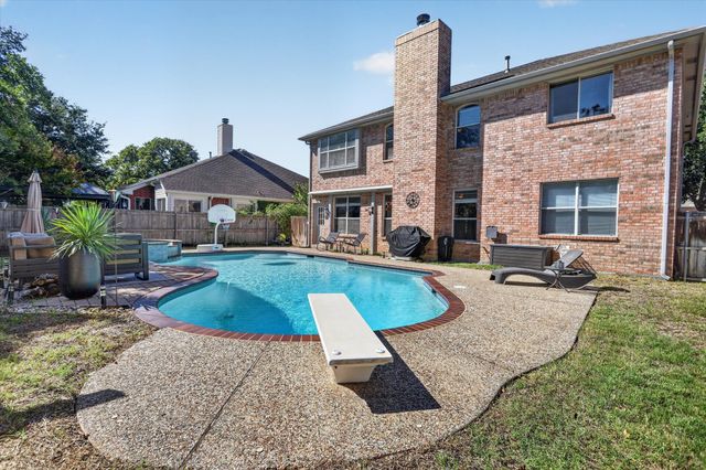 3804 Oak Park Drive, Flower Mound, TX 75028