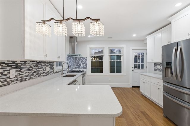 318 Concord Ave 2, Cambridge, MA 02138