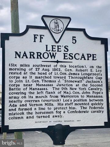 4048 RECTORTOWN RD, Marshall, VA 20115