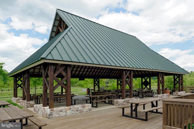 4048 RECTORTOWN RD, Marshall, VA 20115