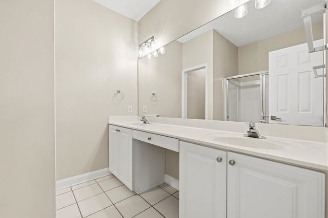 5049 Glenbrook Dr Apt 204, Myrtle Beach, SC 29579