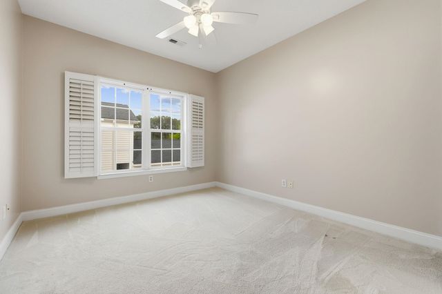 5049 Glenbrook Dr Apt 204, Myrtle Beach, SC 29579