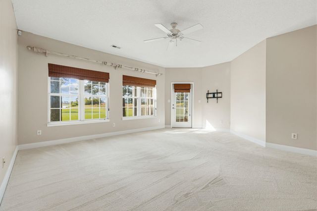 5049 Glenbrook Dr Apt 204, Myrtle Beach, SC 29579