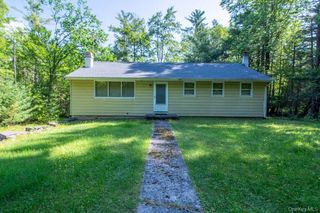 810 Ulster Heights Road, Ellenville, NY 12428