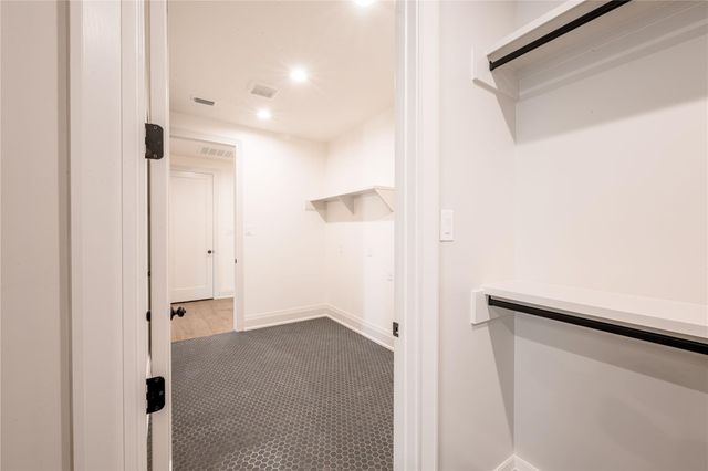 20602 Deep CRK, Lago Vista, TX 78645