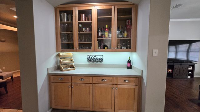 16 Mary Lou Court, Mansfield, TX 76063