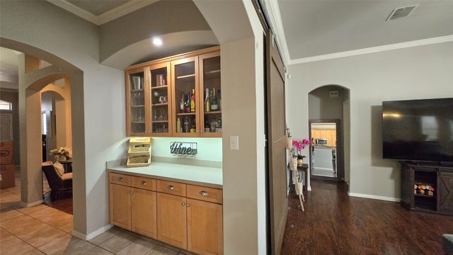 16 Mary Lou Court, Mansfield, TX 76063