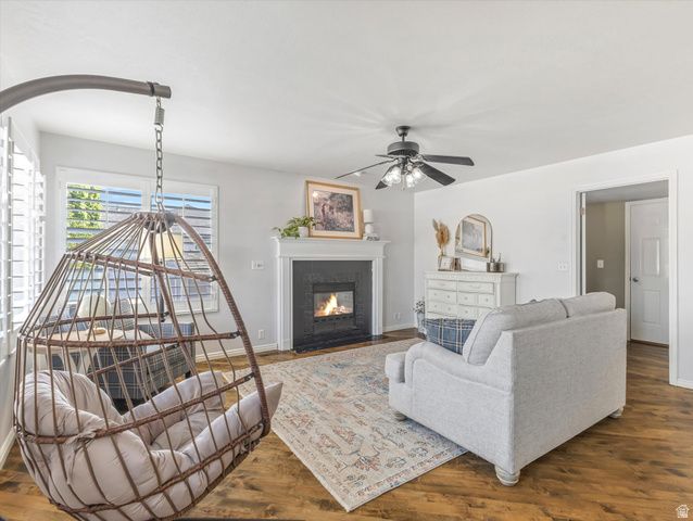 9583 S SWALLOWTAIL CIR, South Jordan, UT 84095