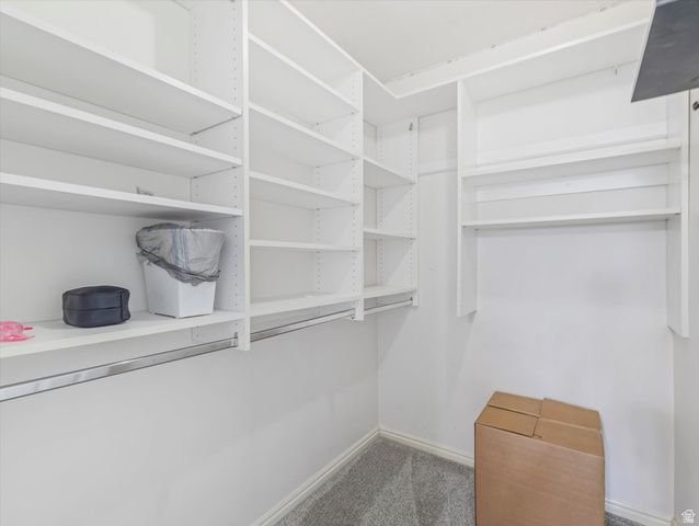 9583 S SWALLOWTAIL CIR, South Jordan, UT 84095