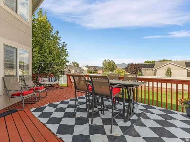 9583 S SWALLOWTAIL CIR, South Jordan, UT 84095