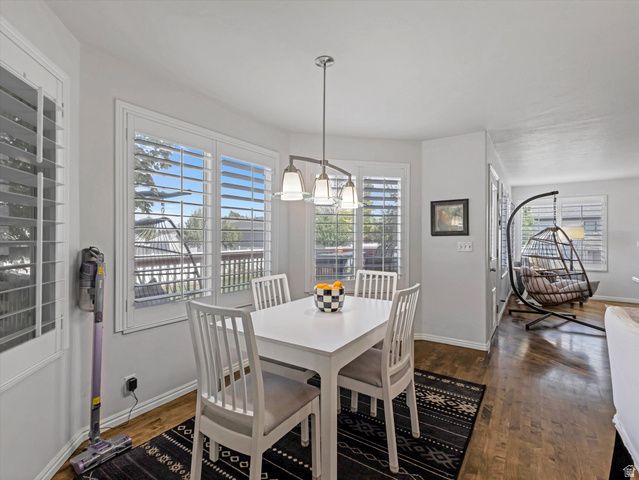 9583 S SWALLOWTAIL CIR, South Jordan, UT 84095